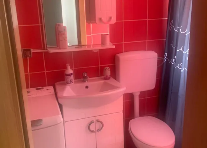 Daire Hostel Bihac *